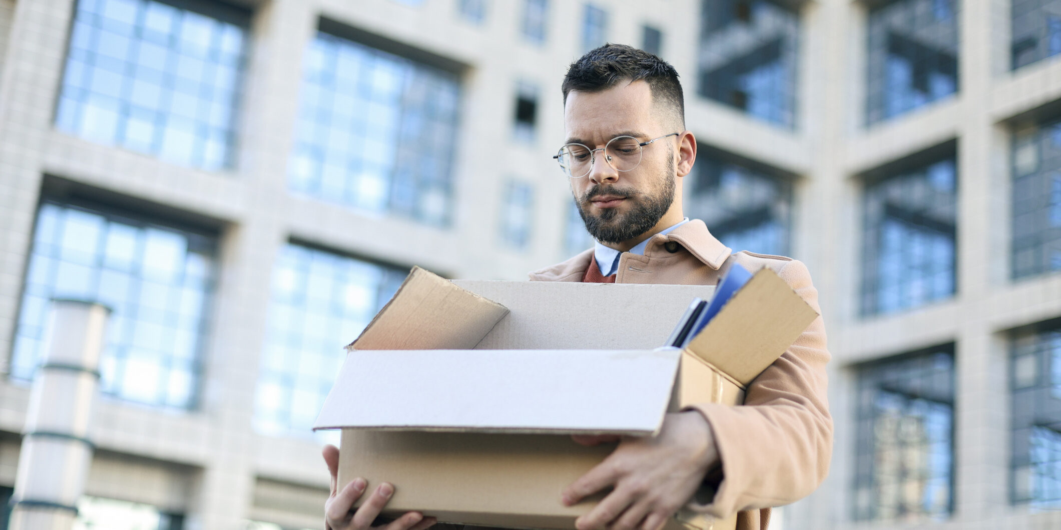 Conflicting signals as both unemployment and employment rate declines: Labour Force Survey December 2025